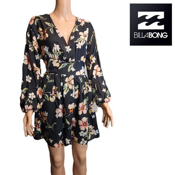 Billabong Night Bloom V-Neck Mini Dress Black Sands NWOT Floral Small - Picture 1 of 11